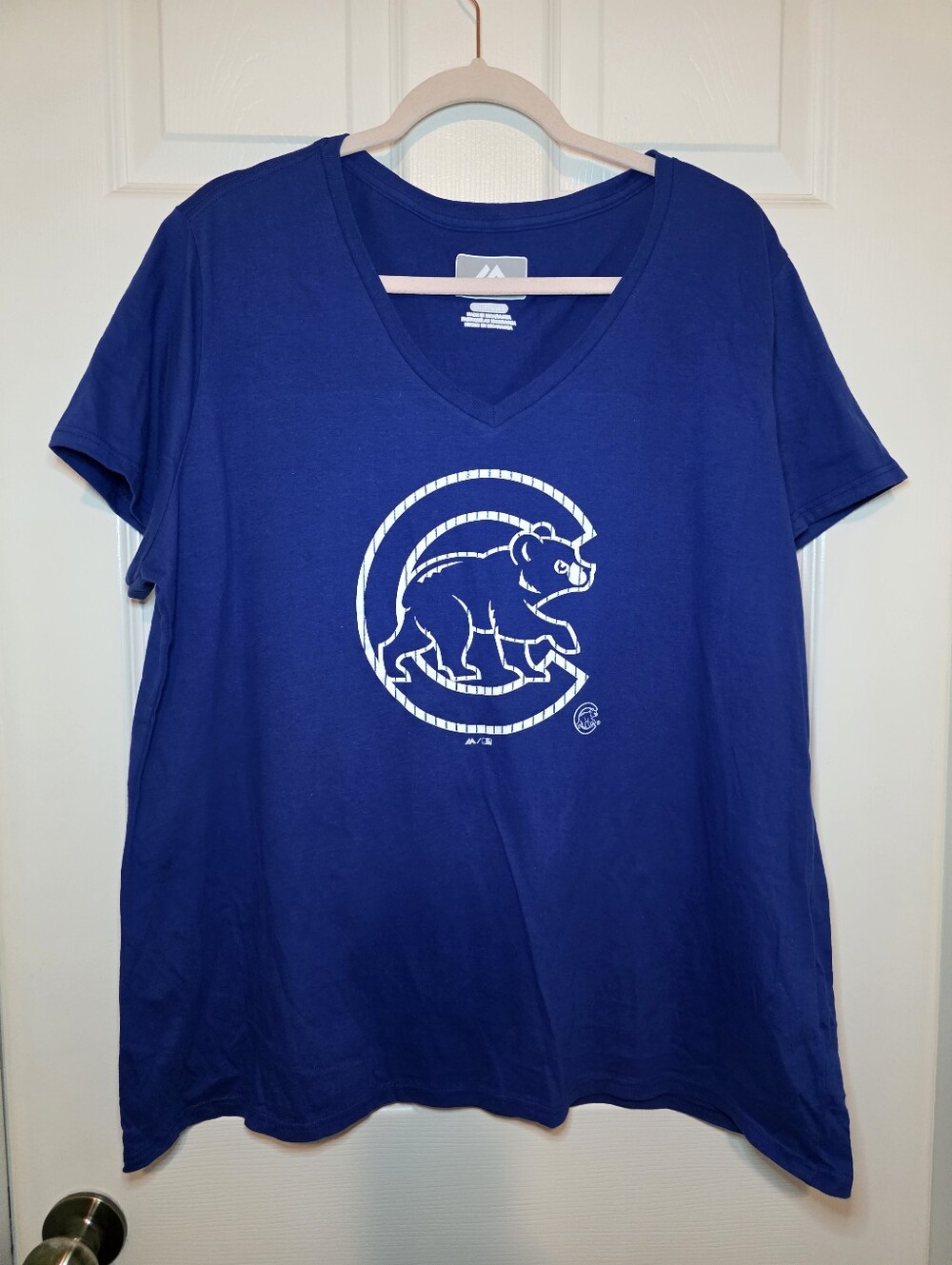 CHICAGO CUBS MLB BASEBALL BLUE V-NECK SHORT SLEEVE SHIRT WOMENS XXL NWOT